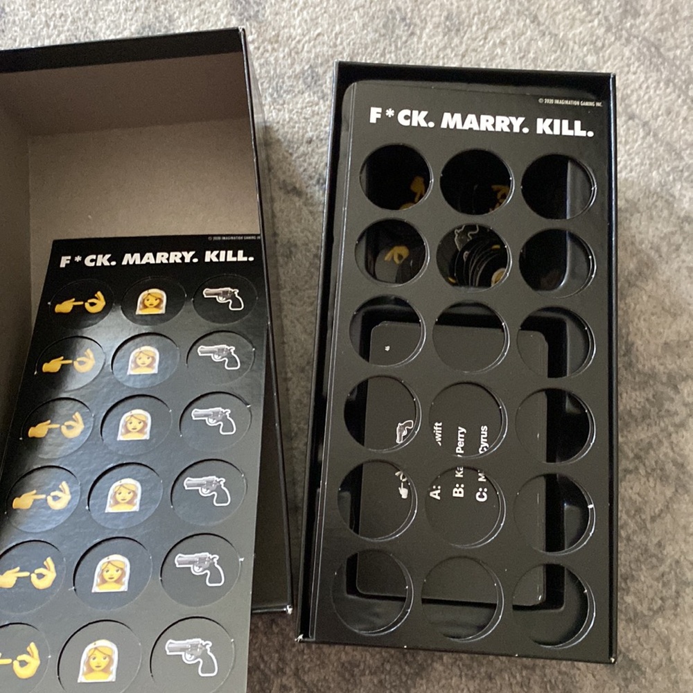 Adult Card Games - Picture 10 of 12